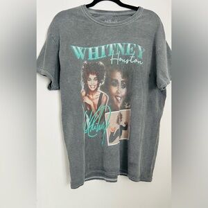 Whitney Houston 2021.  T-shirt Sz M/L